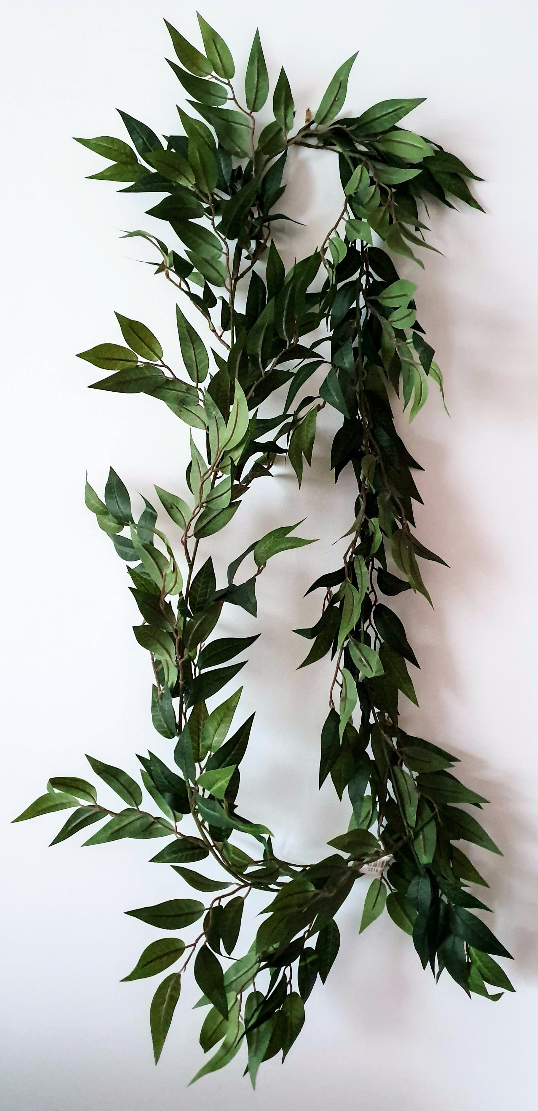 Artificial Green Ruscus Leaf Garland - properconfetti.myshopify.com